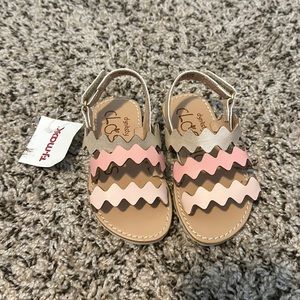 Dynasty Classics Girl Sandals